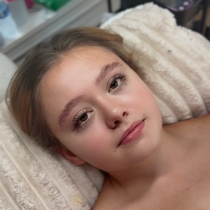 Brow definition close up